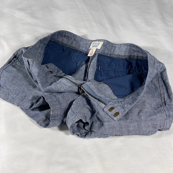 Gap womens blue linen basic flat front 2.5" inseam chambray shorts - size 6 - Picture 7 of 9